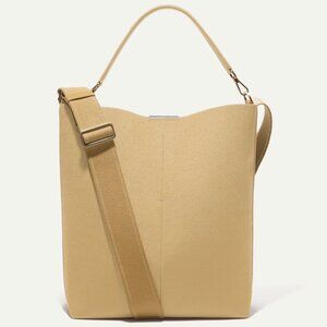 NWT Rothy's The Bucket Bag Golden Wheat - The Perfect Tote w/ 2 Straps RARE